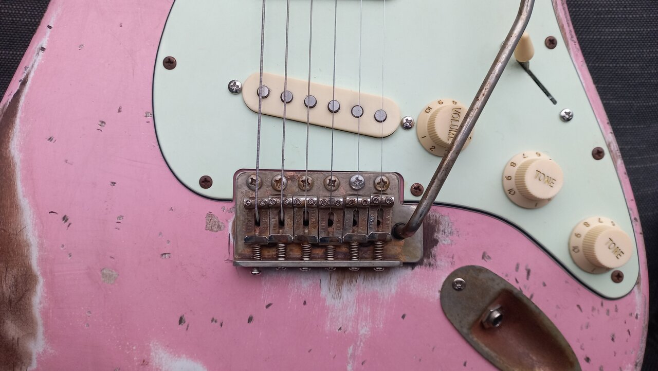 79 Partscaster 43.jpg