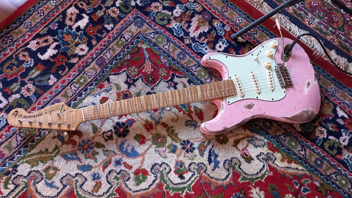 79 Partscaster 52.webp