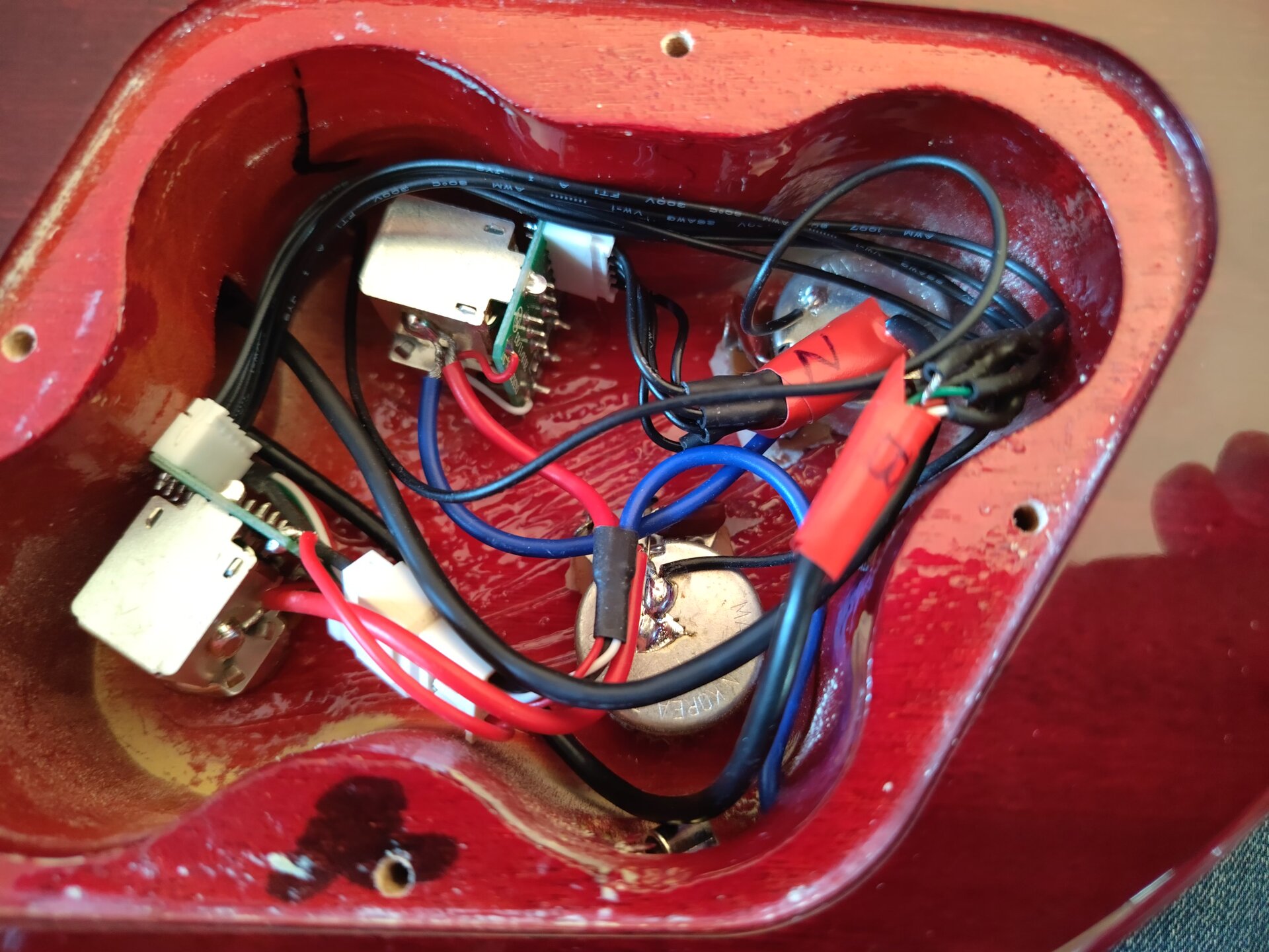 7_Adapter-Kabel einbauen.jpg