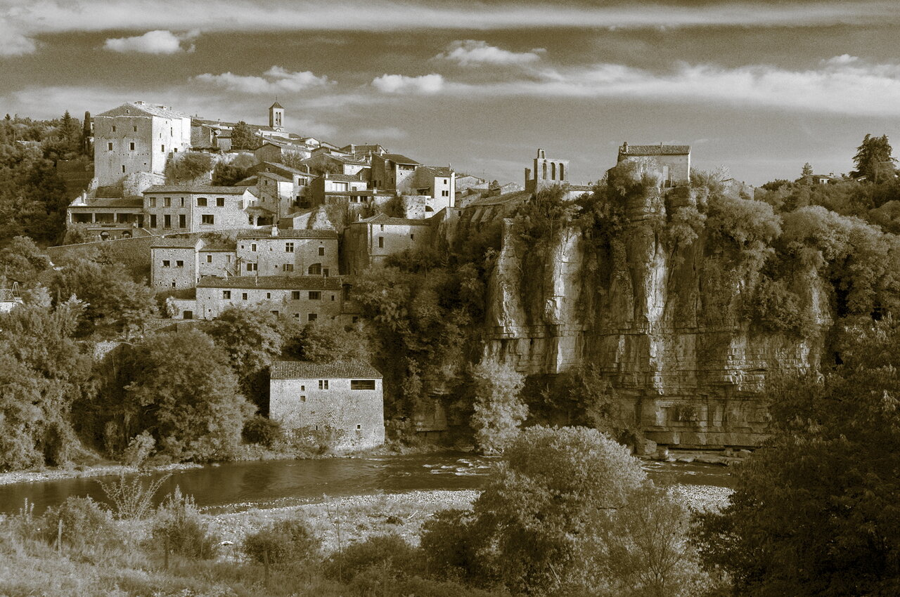 8566_Balazuc_2.jpg