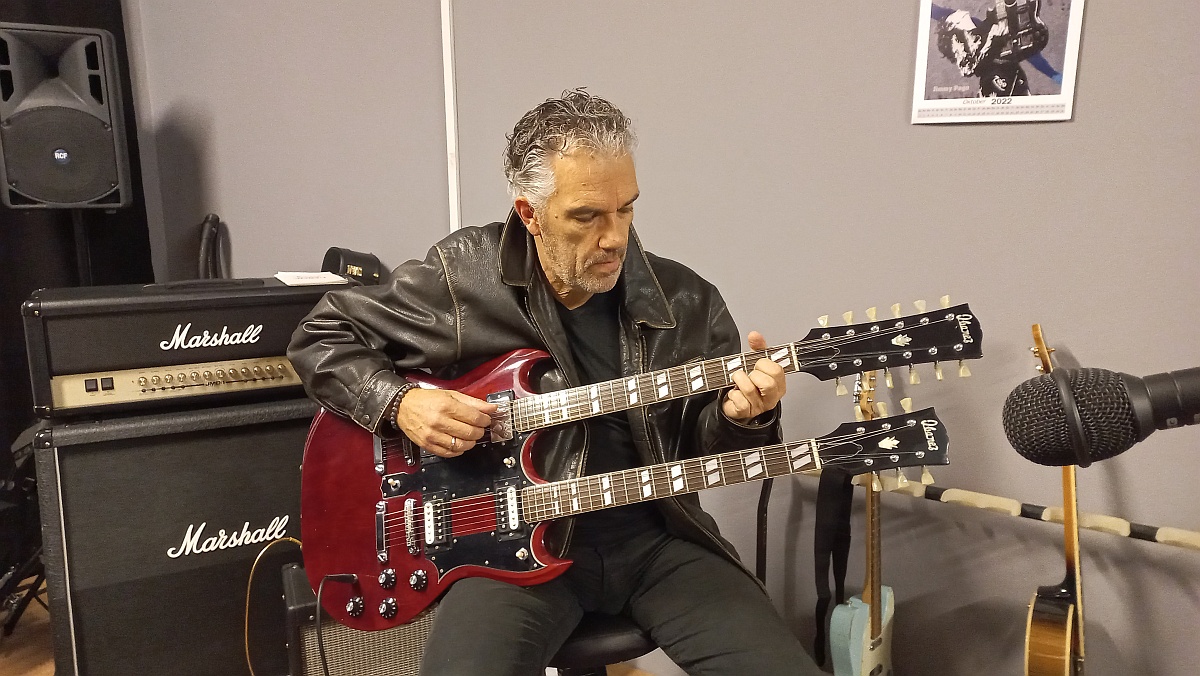 87 Ibanez Doubleneck 2402 1976 25.jpg