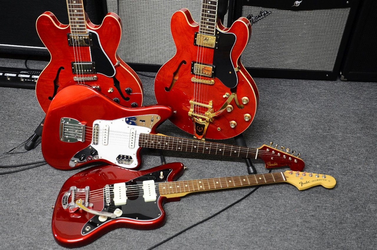 87 Red 02.jpg