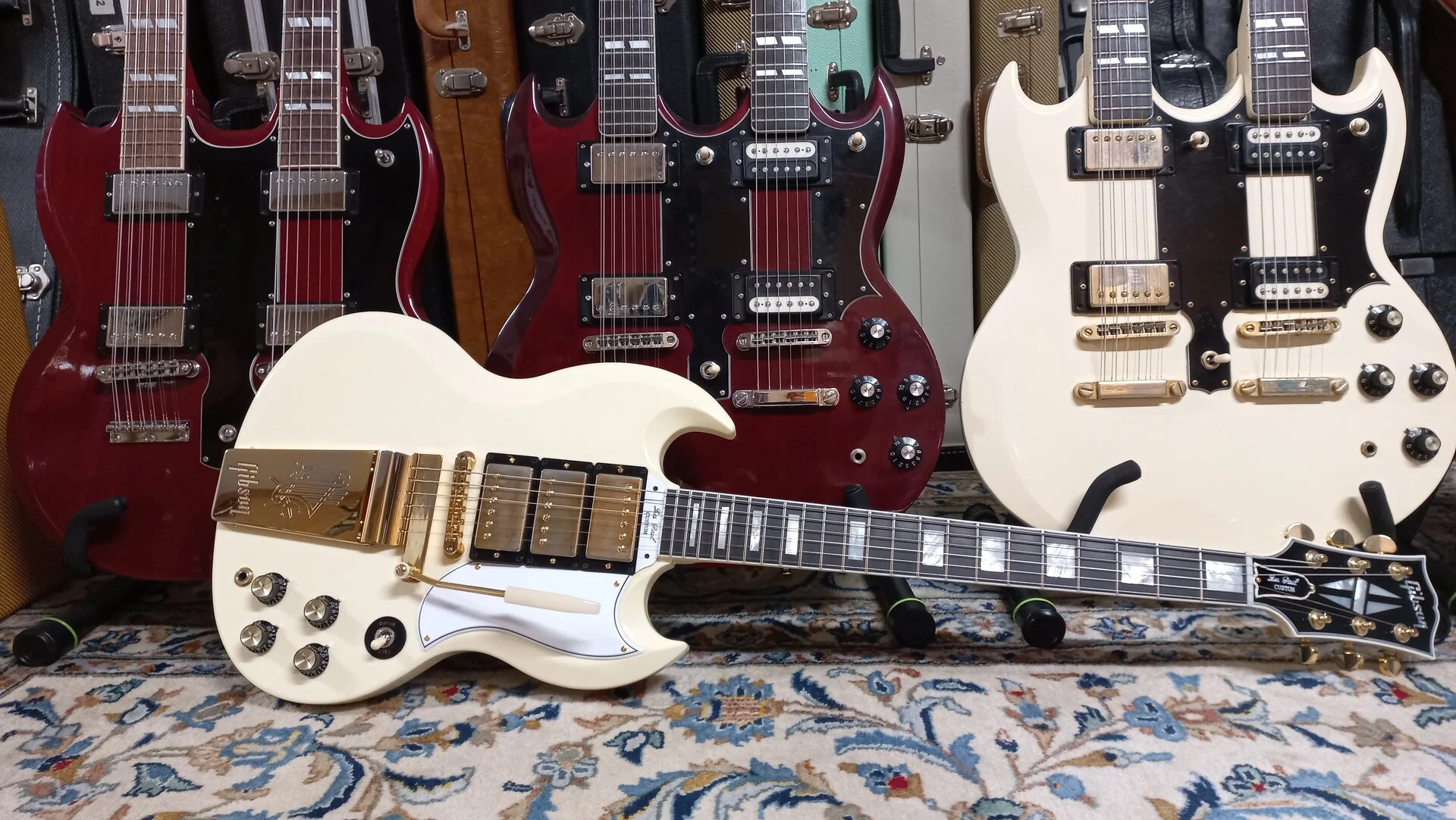 94 Gibson Les Paul SG Custom 63 Reissue Maestro Vibrola white 27.webp