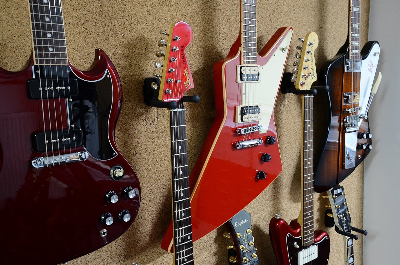 99 Gitarren 104.jpg