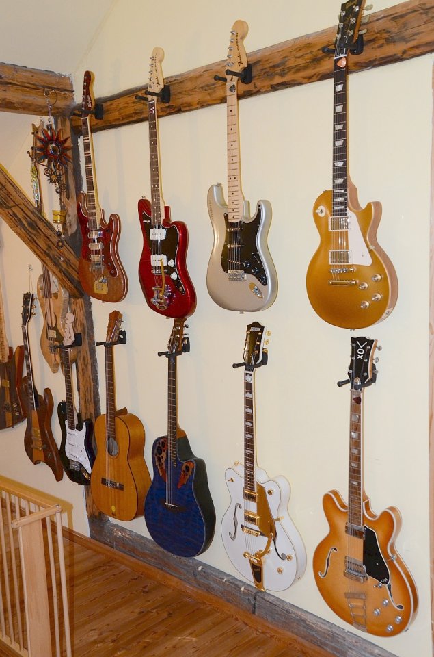 99 Gitarren 16.jpg