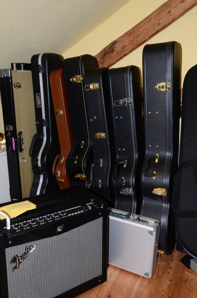 99 Gitarren 61.jpg