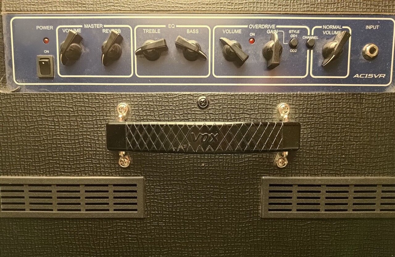 AC15 VR s-l1600 2.jpg