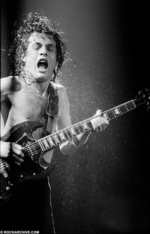 acdc-acdc001mput.jpg