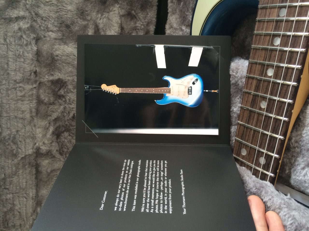 Am. Elite Unbox (1).JPG
