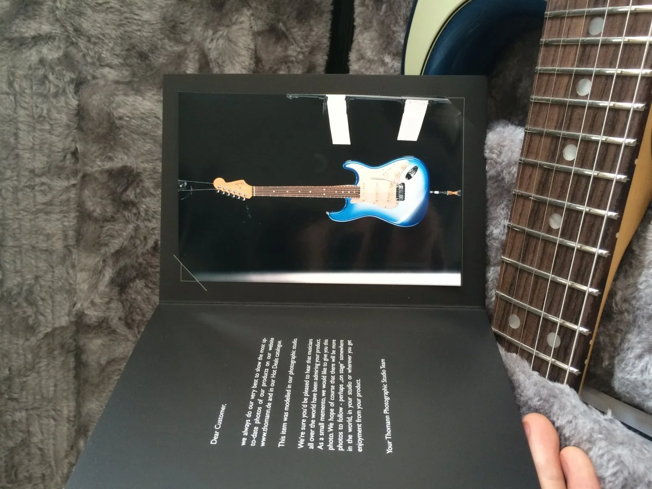 Am. Elite Unbox (1).JPG