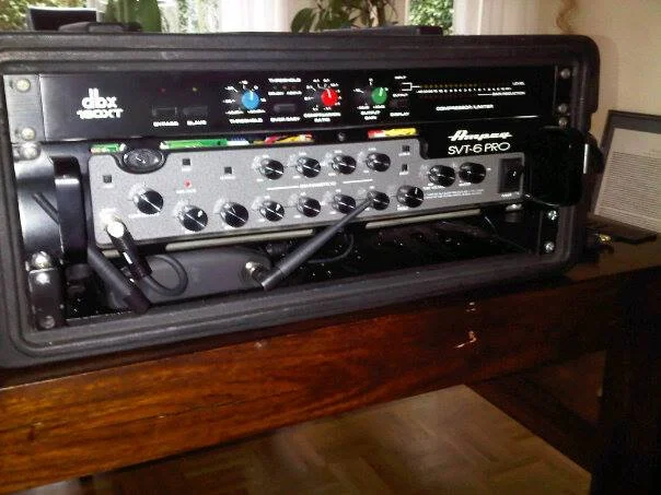 Ampeg-amp.webp