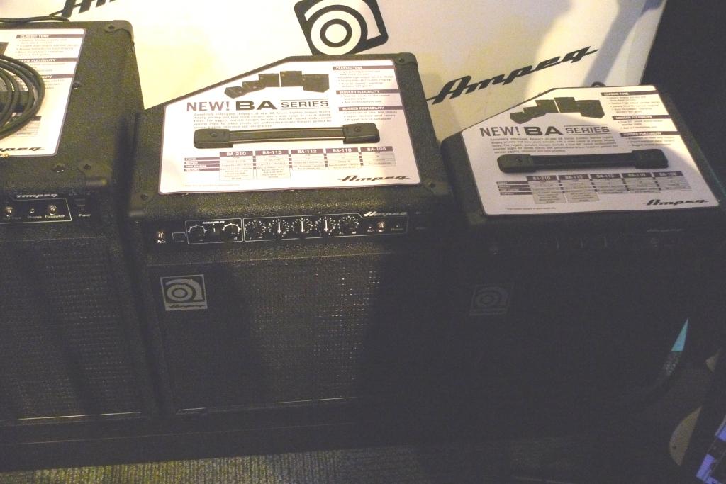 ampeg2.JPG