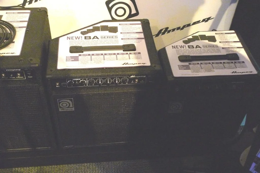ampeg2.JPG
