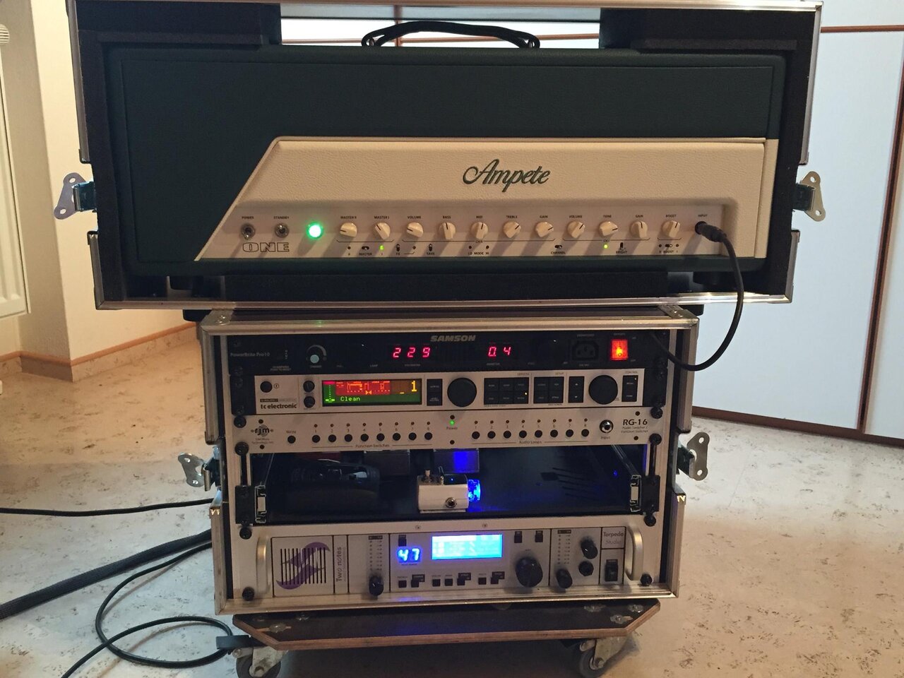 Ampete zzgl Rack1.jpeg