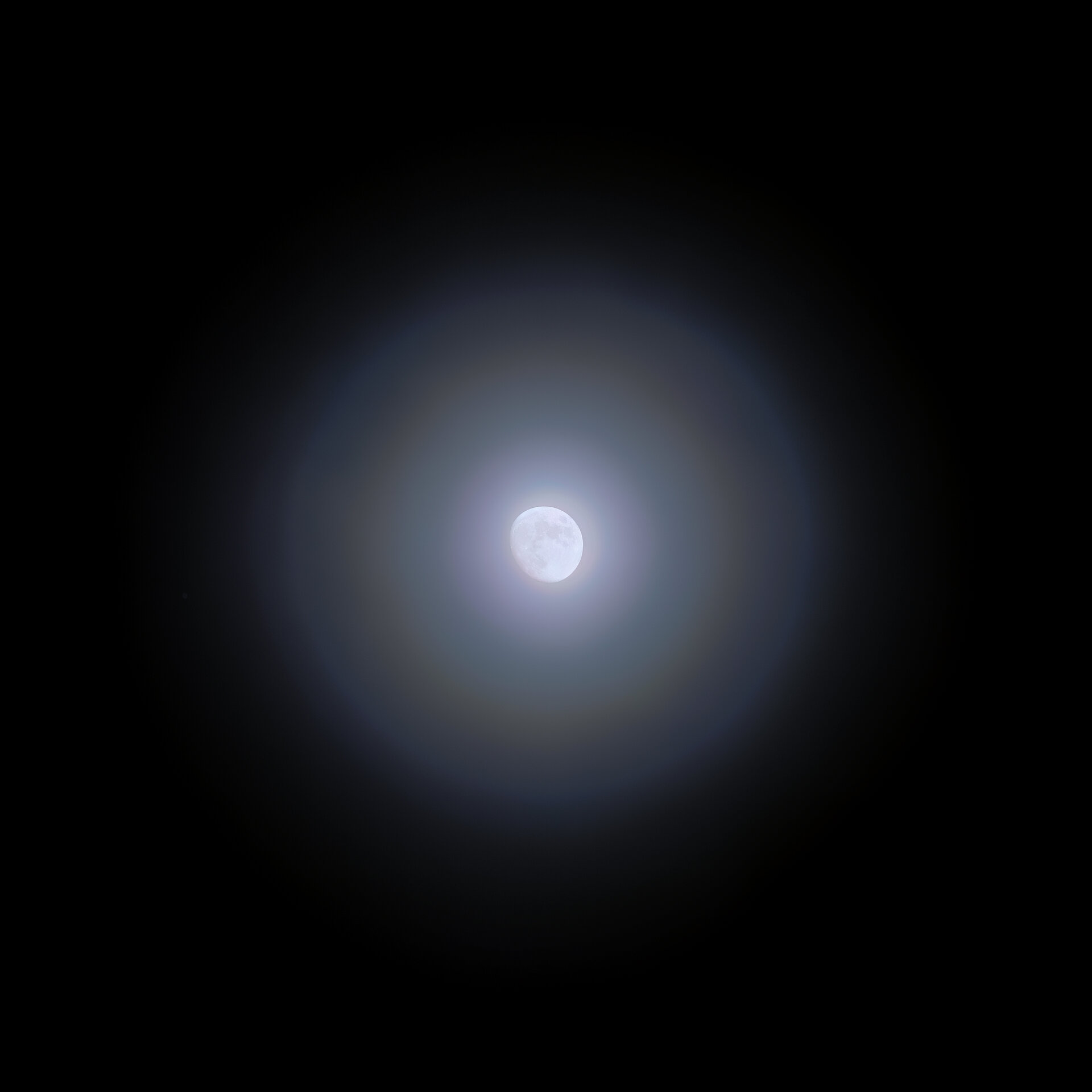 AST00879_-De-R_Q.jpg