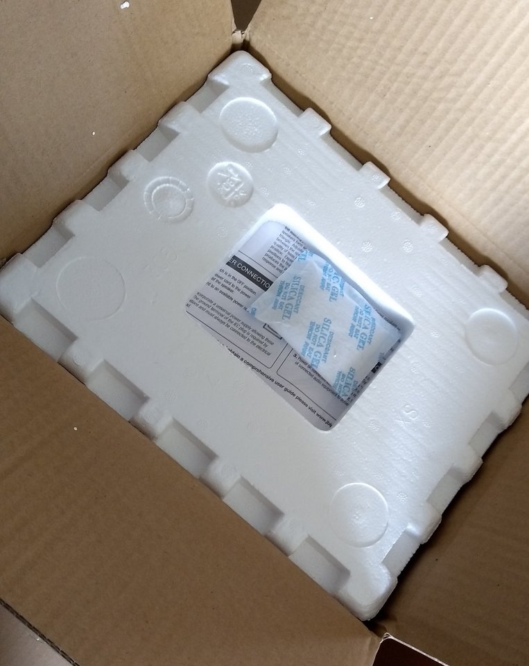 Auspacken_7_305.jpg