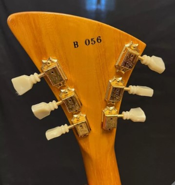 B056.jpg