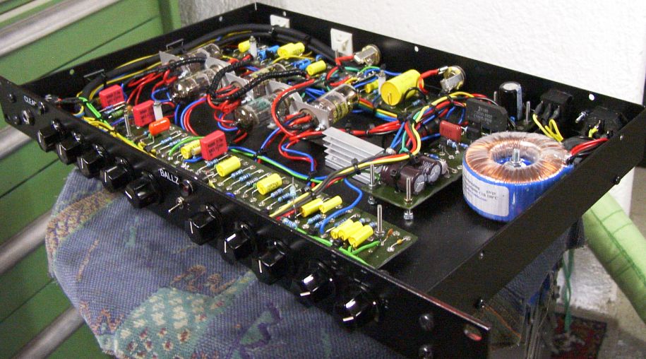 ballz_preamp_002-jpg.212873