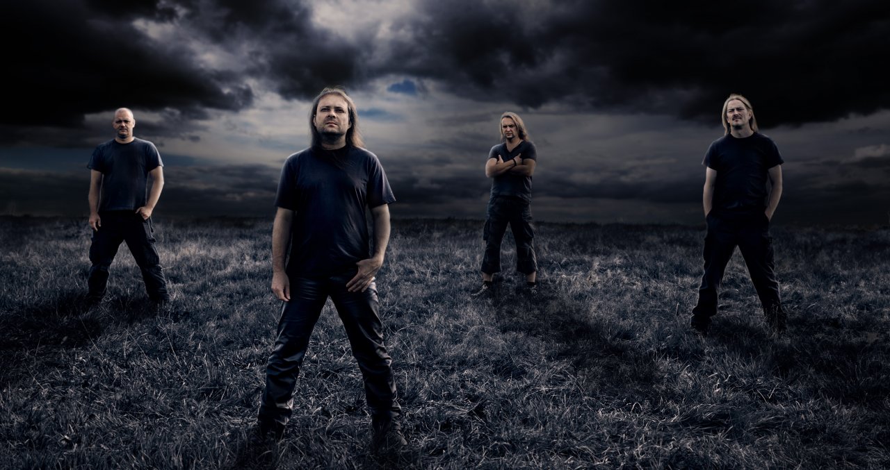 bandphoto.jpg