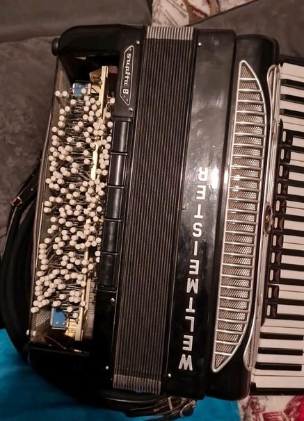 bass.jpg