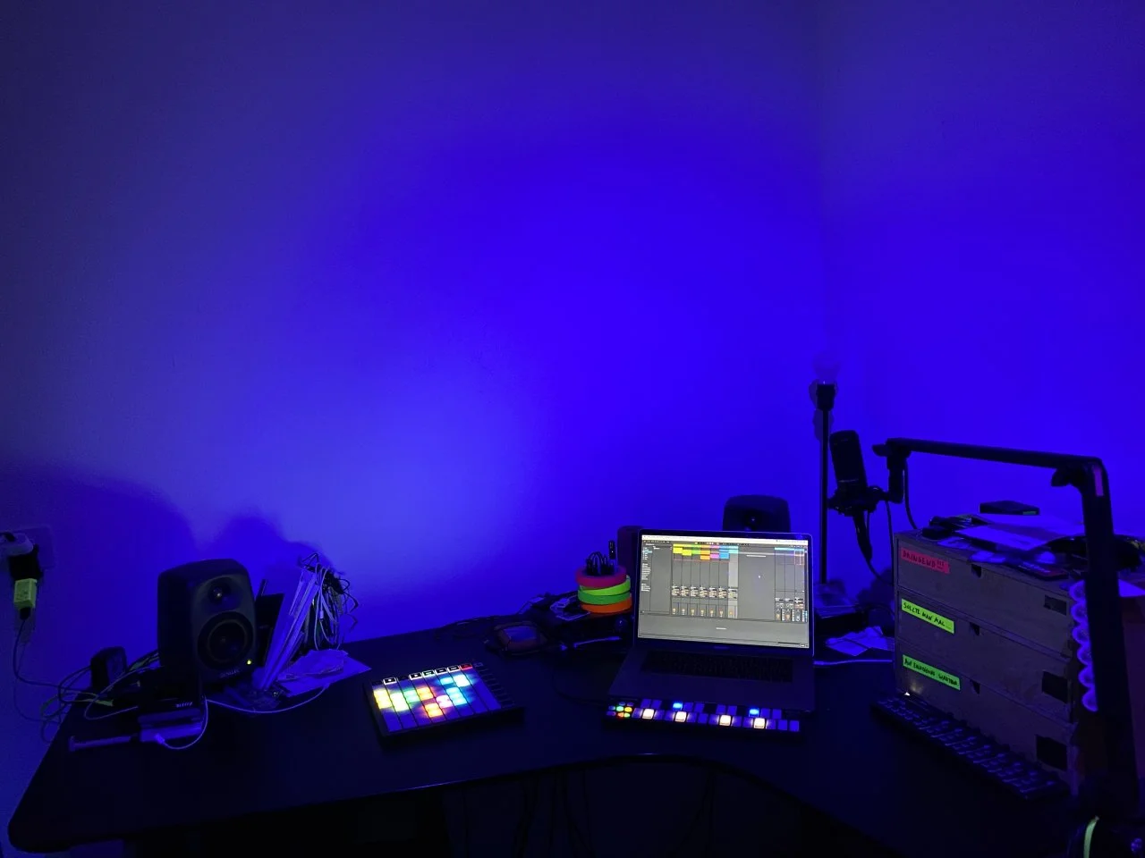 battlestation creative.jpg