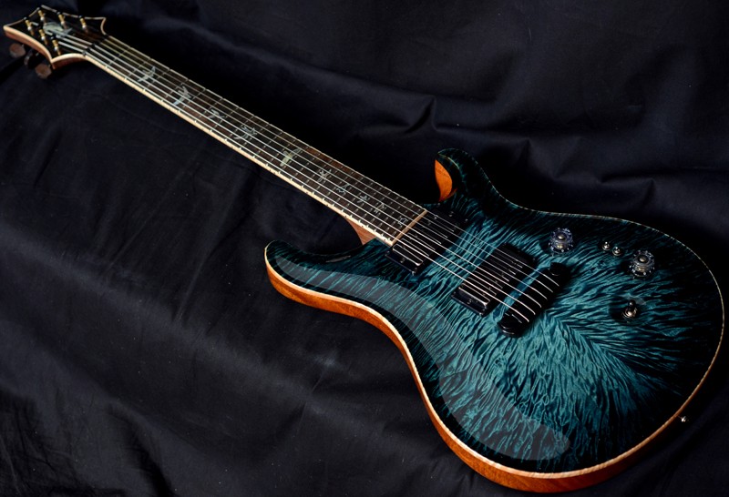 best prs black blue burst.jpg