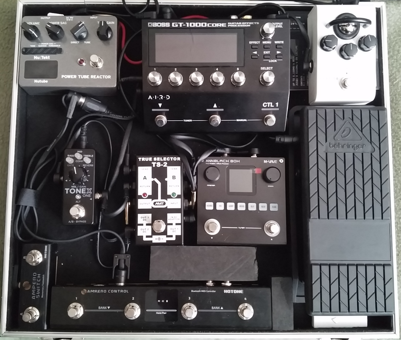 Big-PBoard XXL Boss GT-1K v4.jpg