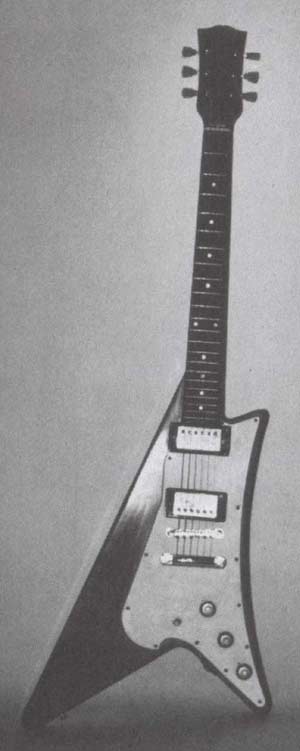 Billy Gibbons Moderne (Photo Bob Alford).JPG