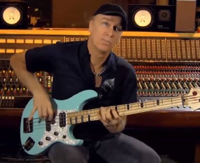 Billy Sheehan.jpg