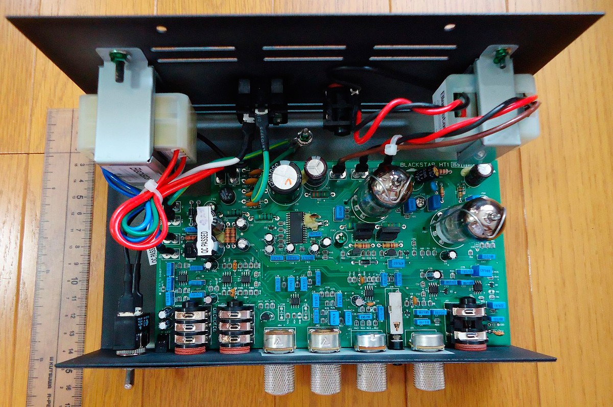 Blackstar-HT-1R-board.jpg