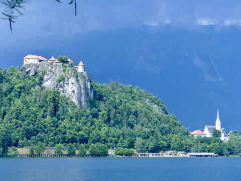 bled2.jpg