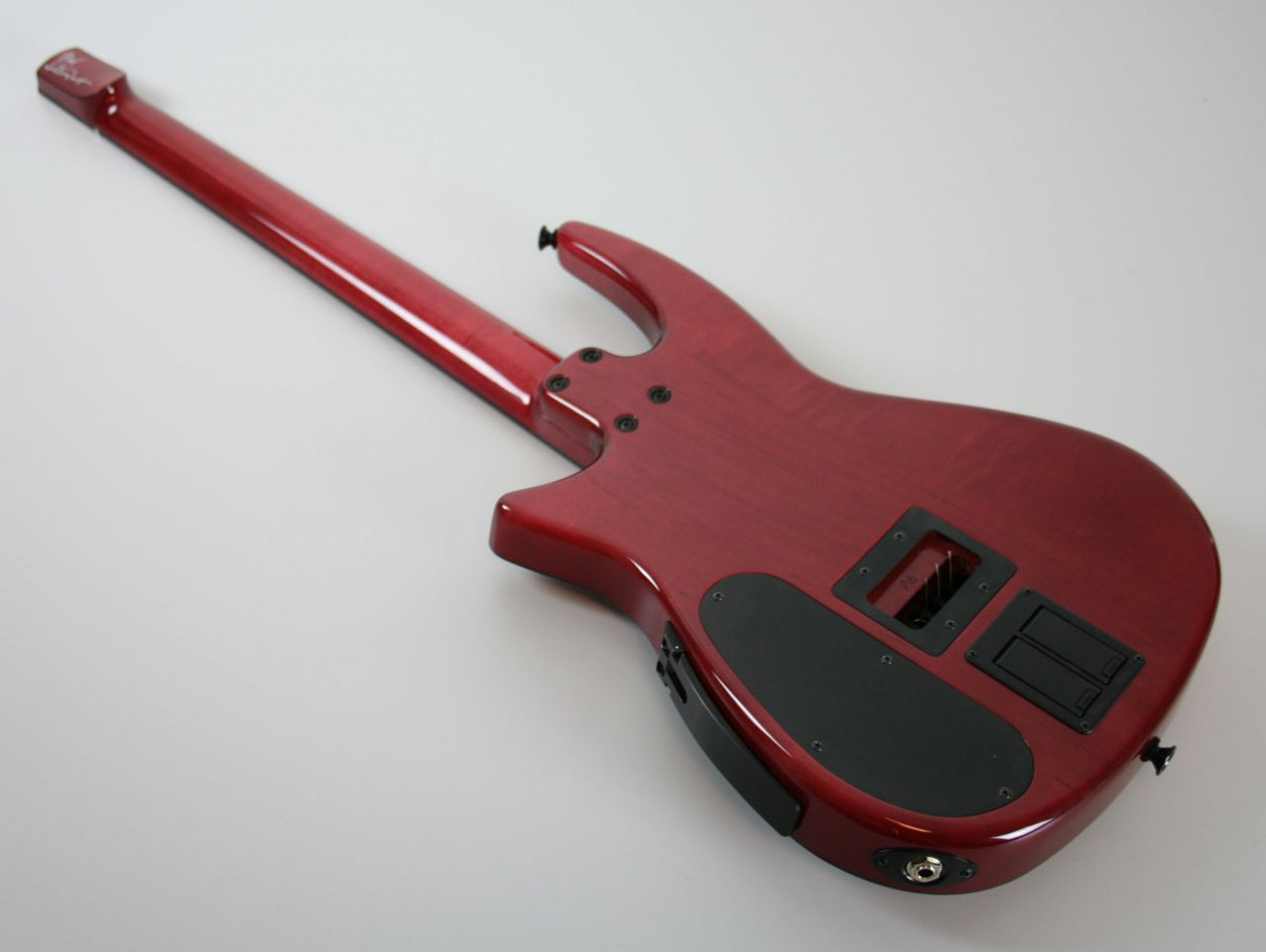 bm_Radius_guitar_IMG_5272.jpg