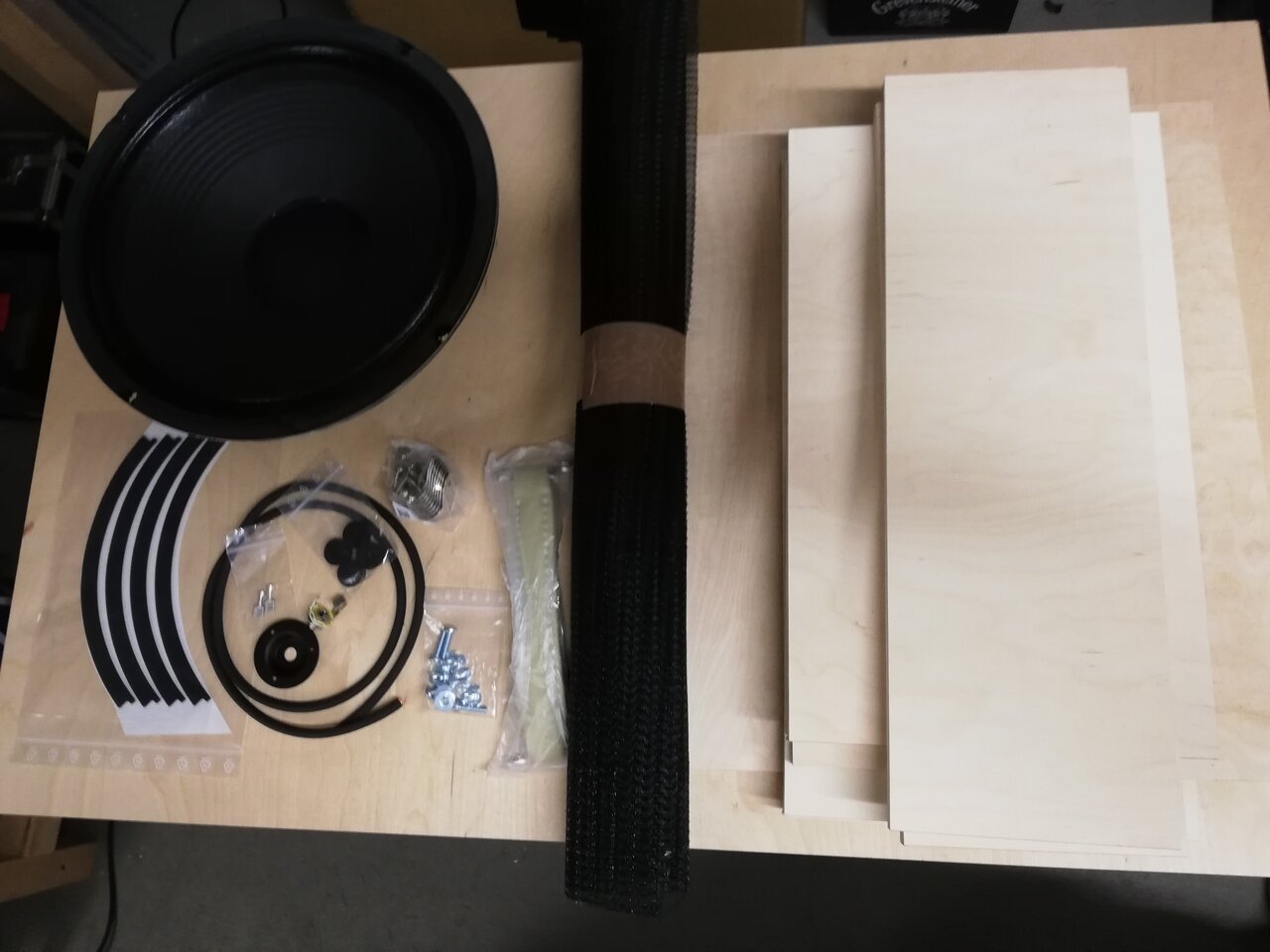 box01_alle_teile.jpg