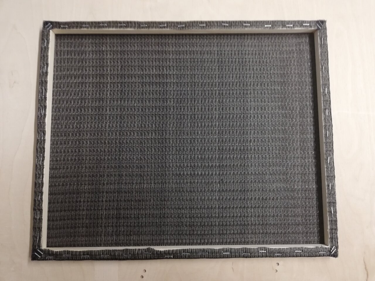 box12_rahmen_bespannt_unten.jpg