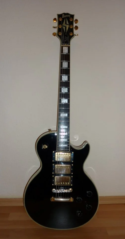 Burny Les Paul Custom 006_K.jpg