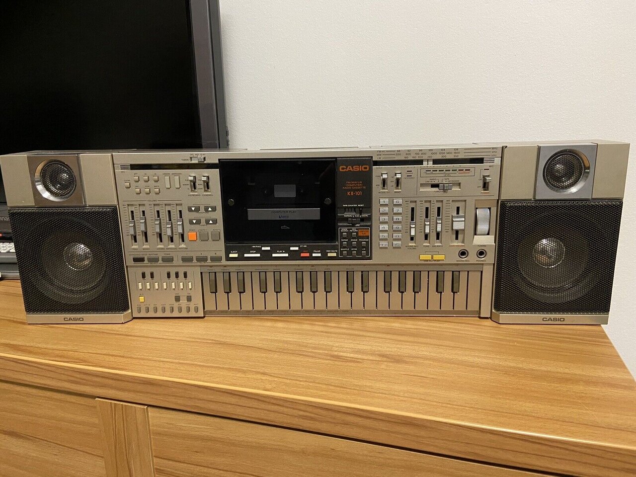 Casio Audiosystem KX-101 Vintage.jpg