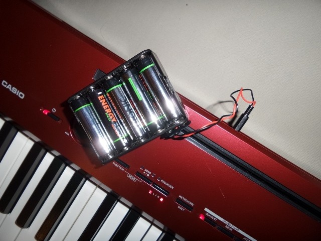 Casio_PX_Batterie2.jpg