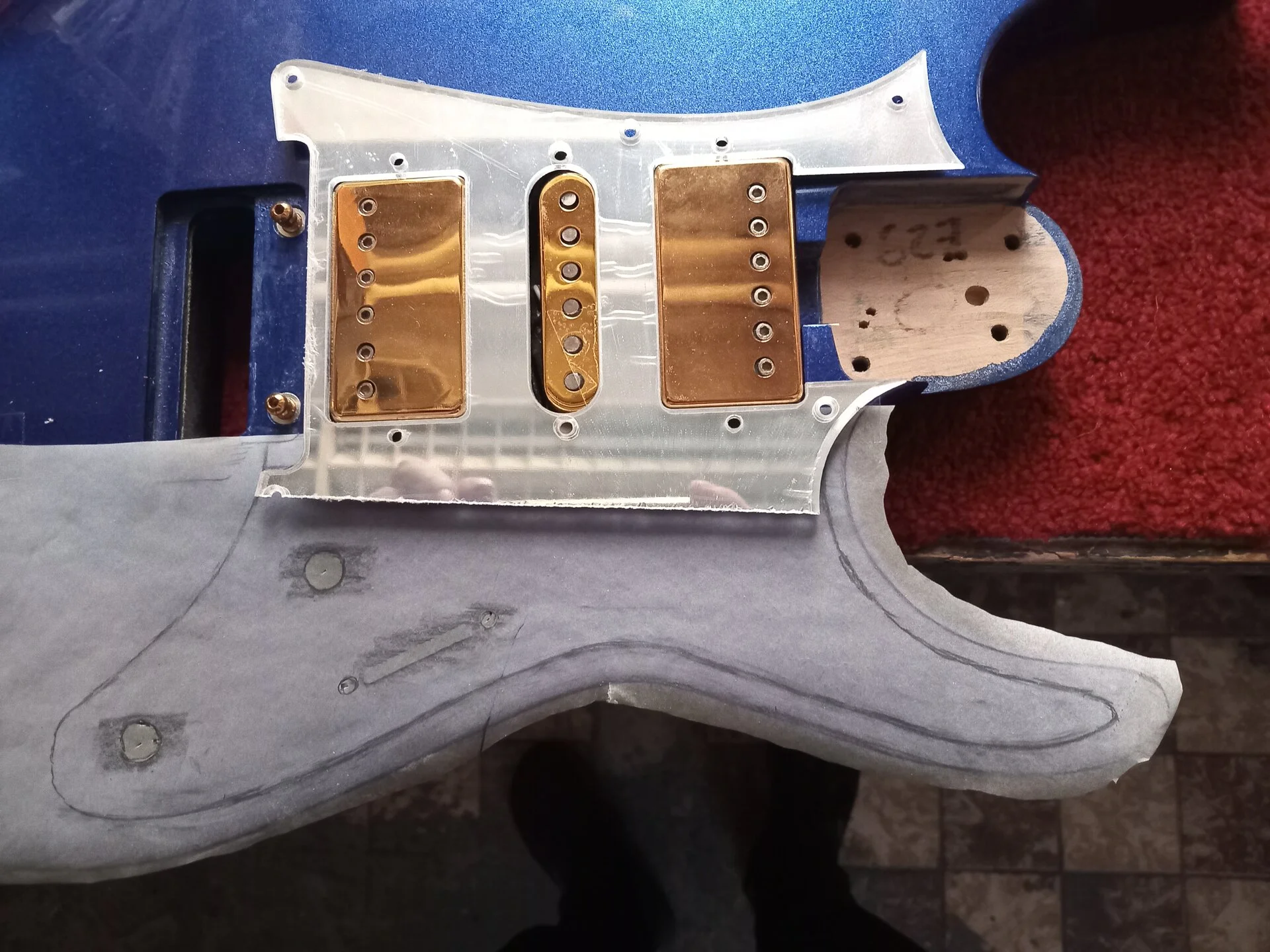 Charvel Skizze 1.jpg