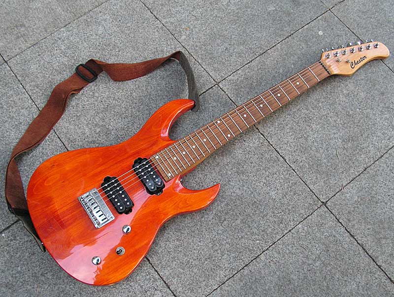 Chester APX-T-700 Sevenstring 2002.jpg