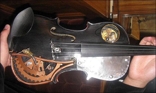 Connor-Violin-photo2.jpg