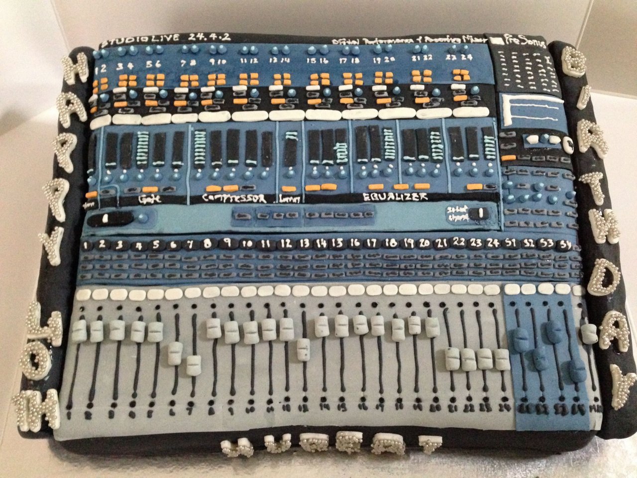 console....jpg