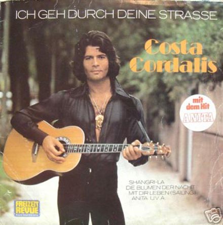 cordalis_costa-geh_durch_strasse.jpg