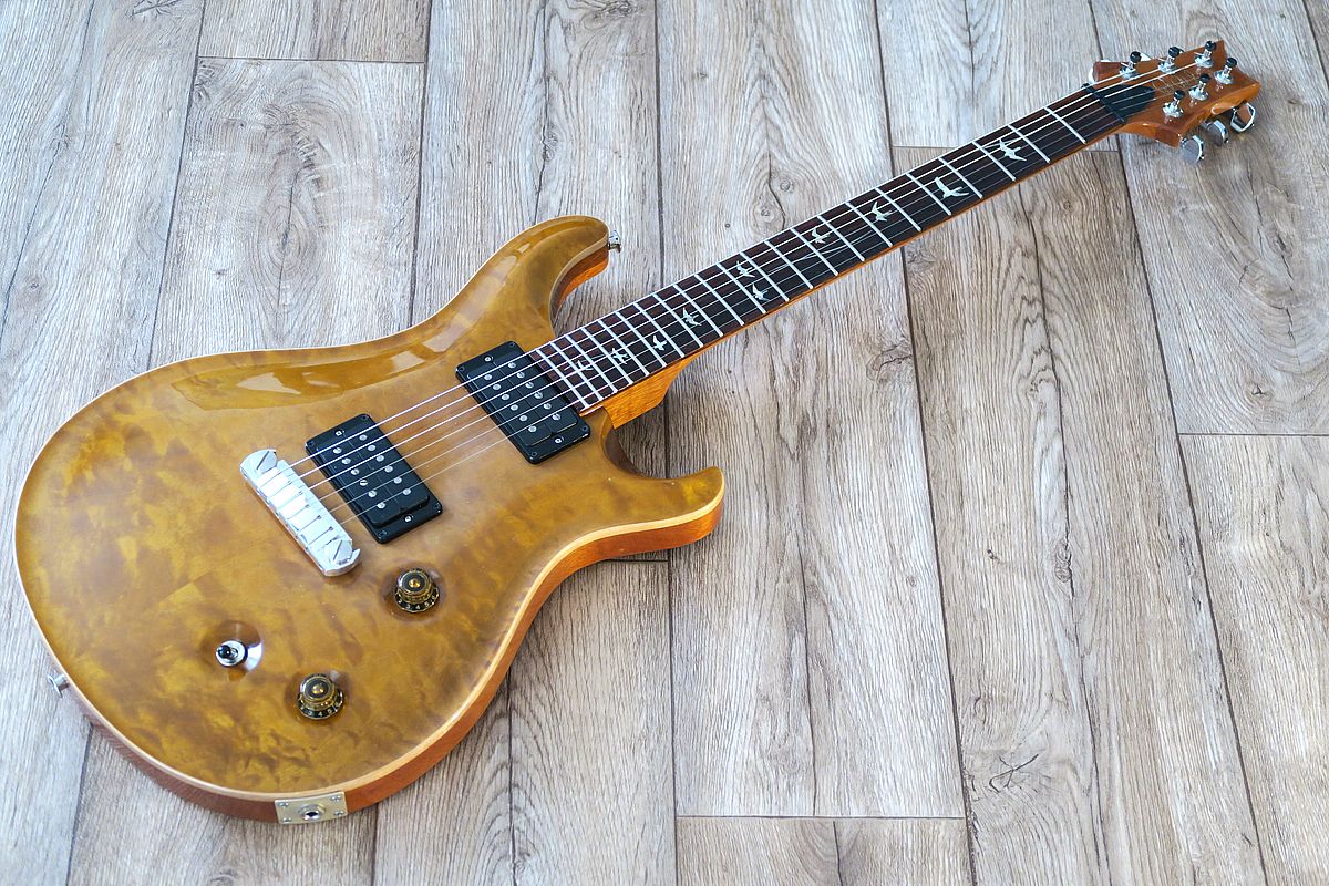 Custom 22 20th Anniversary 2006.jpg