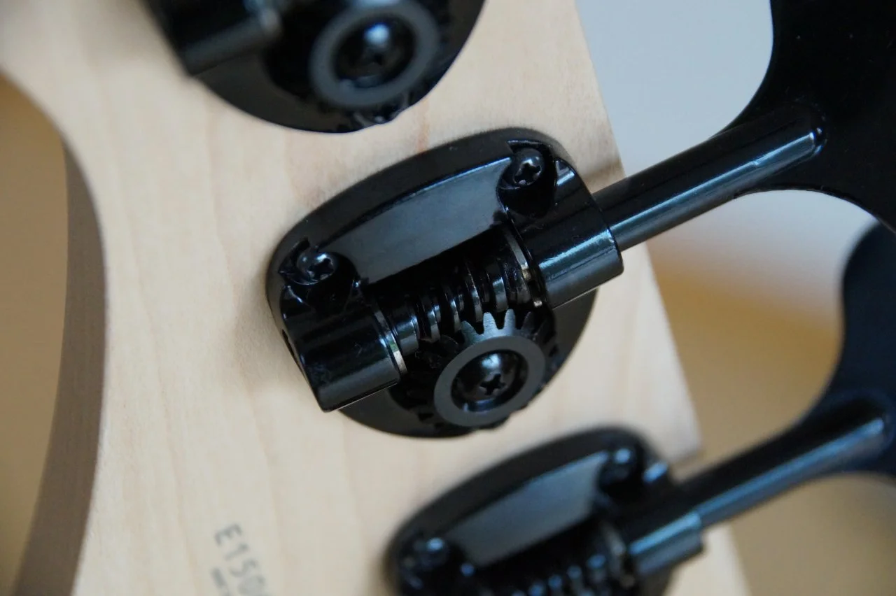 Mighty Jazz Dark Evolution Machine Heads