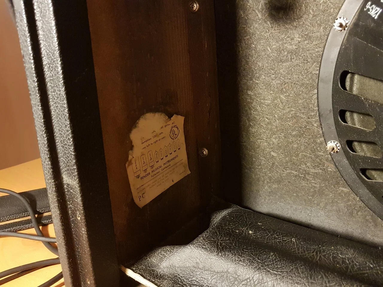 Deluxe Reverb 07.jpg