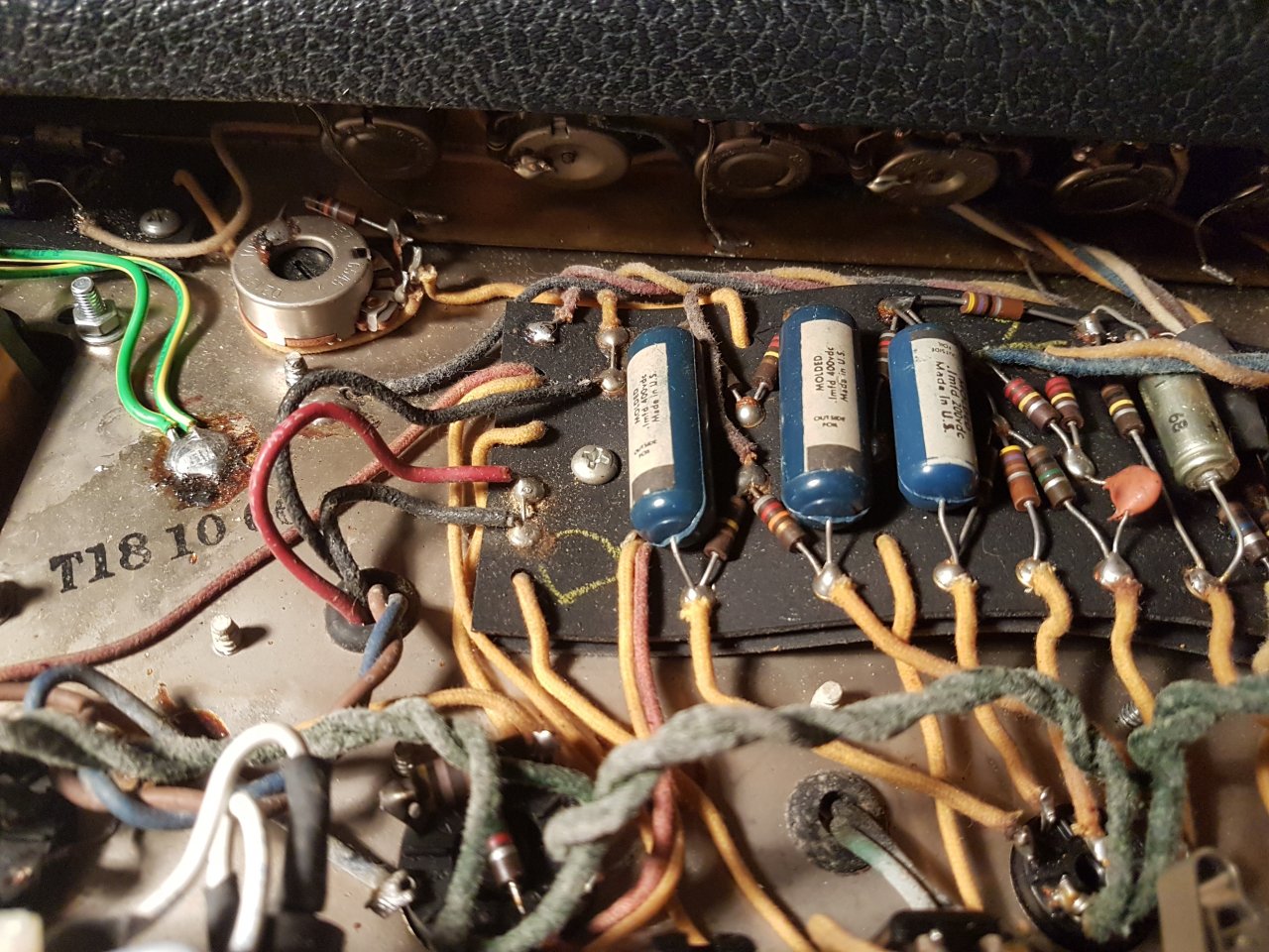 Deluxe Reverb 09.jpg