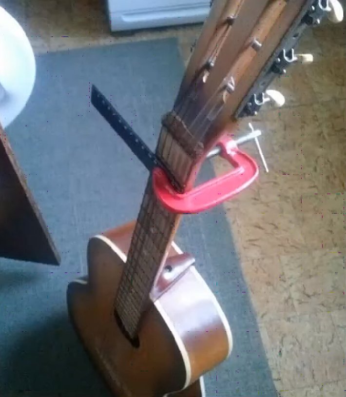 DIY-Capo.jpg
