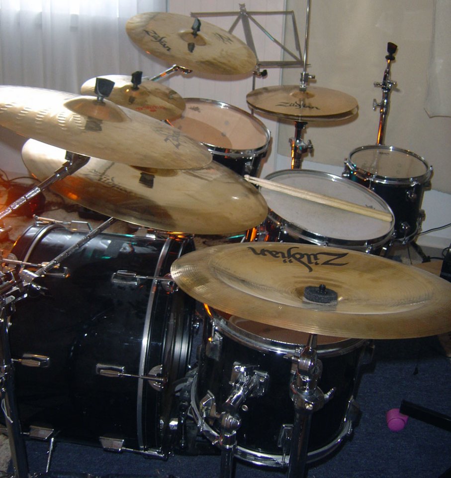 drum-t.jpg