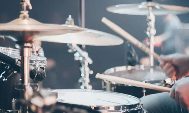 Lärm statt Musik? "Zu viel Drum?"