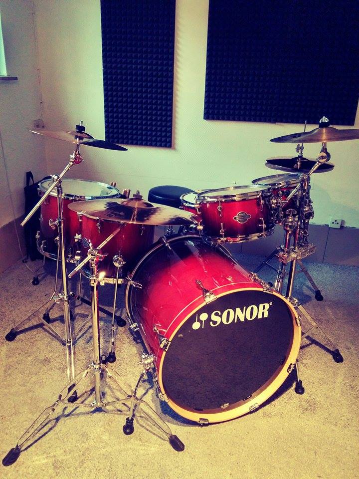 Drumset new.jpg